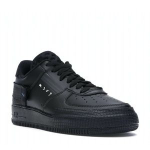 Nike Air Force 1 Type
Black Royal